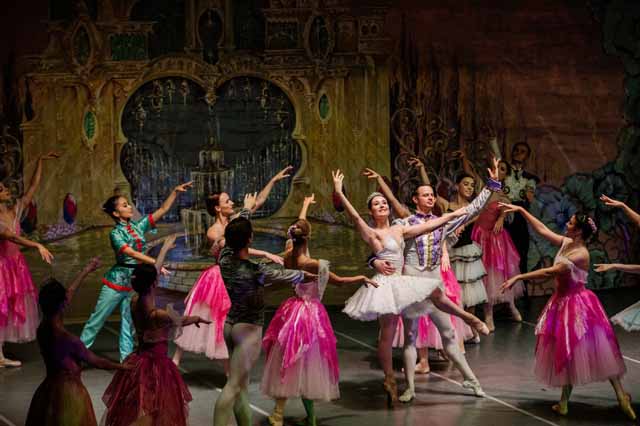 FOTO | Baletna atrakcija 'Orašar' stiže u Mostar i Sarajevo – Hercegovina.in