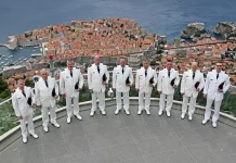 (VIDEO) Poslušajte novu pjesmu Klape Sveti Juraj! Posvećena je pogubljenom svećeniku iz Slanog