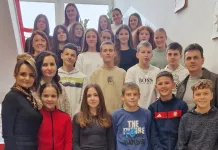 (FOTO) Ramski osnovci pokazali srce veće od planine u akciji „Otvori knjigu, zatvori ekran“