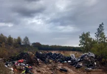 (FOTO) Gradnići: Ilegalna deponija otpada predstavlja veliku ekološku opasnost za mještane
