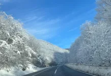 (FOTO) Sniježna idila na prometnici M 17 od Mostara prema Sarajevu