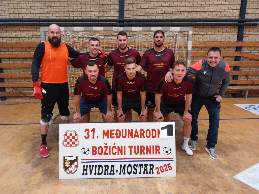 Završen Božićni turnir Hvidra Mostar 2025: Caffe Pink Caffe Label slavio u velikom finalu