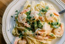 Tjestenina s kozicama