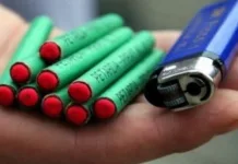 Opasna igra u Mostaru: Maloljetnici bacaju petarde u stanove i na balkone