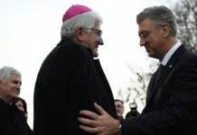 Andrej Plenković stigao u Banja Luku: Dočekan u samostanu Marija Zvijezda