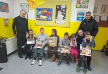 Predstavnici ŠN HŠK Zrinjski posjetili OŠ za djecu s posebnim potrebama Mostar