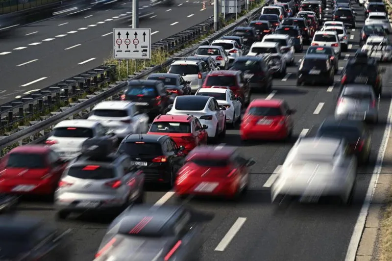 Masovna pojava kod vozača: Koriste ove trikove da postanu nevidljivi kamerama