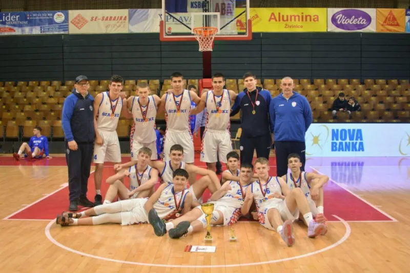 Kadetska selekcija HKK Širokog osvojili Kup u Tuzli