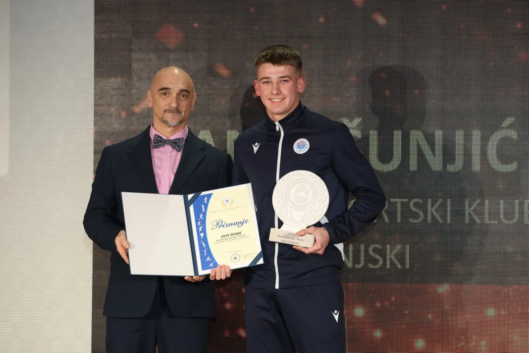 (FOTO) Mladi Plemić Ante Šunjić najuspješniji sportaš u konkurenciji kadeta u 2025. godini