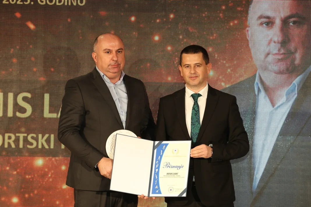 HŠK Zrinjski: Denis Lasić dobio priznanje za najuspješnijeg sportskog radnika grada Mostara