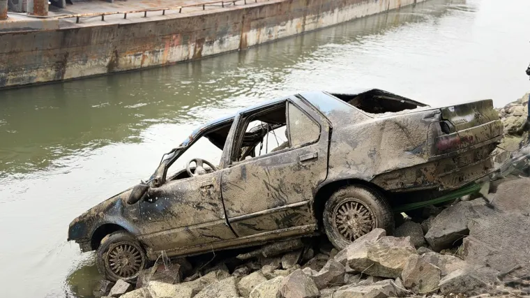 Stravično: Izvukli auto s ljudskim ostacima, vlasnik je 2015. godine nazvao suprugu i nestao