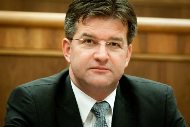 Bivšem visokom predstavniku u BiH Lajčáku presudilo ‘druženje’ s Epsteinom