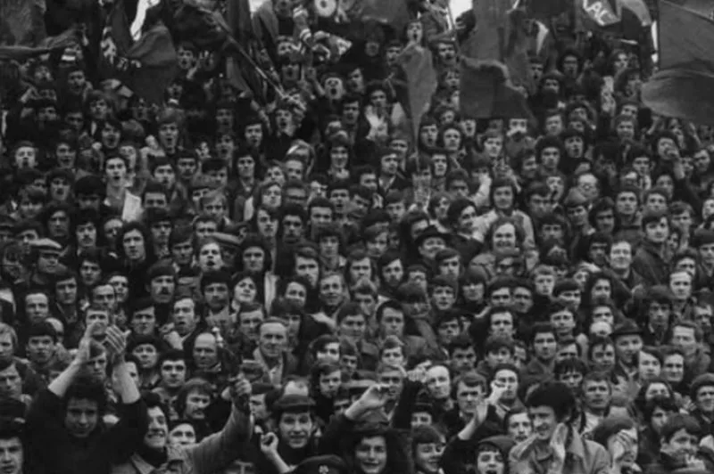 Kad su stijegovi dijelili tribine: priča o posljednjim jugoslavenskim navijačima