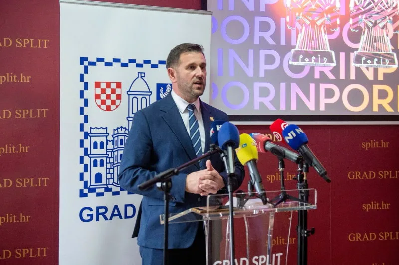 Splitski gradonačelnik: Spremni smo dočekati rukometaše ako u Zagrebu za hrvatsku pjesmu nema mjesta