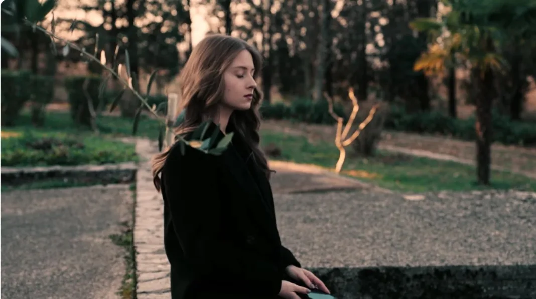 (VIDEO) Pjesma „Cjelivat ću, Gospodine” kroz glazbeni izričaj sastava „Duo Sorelle”