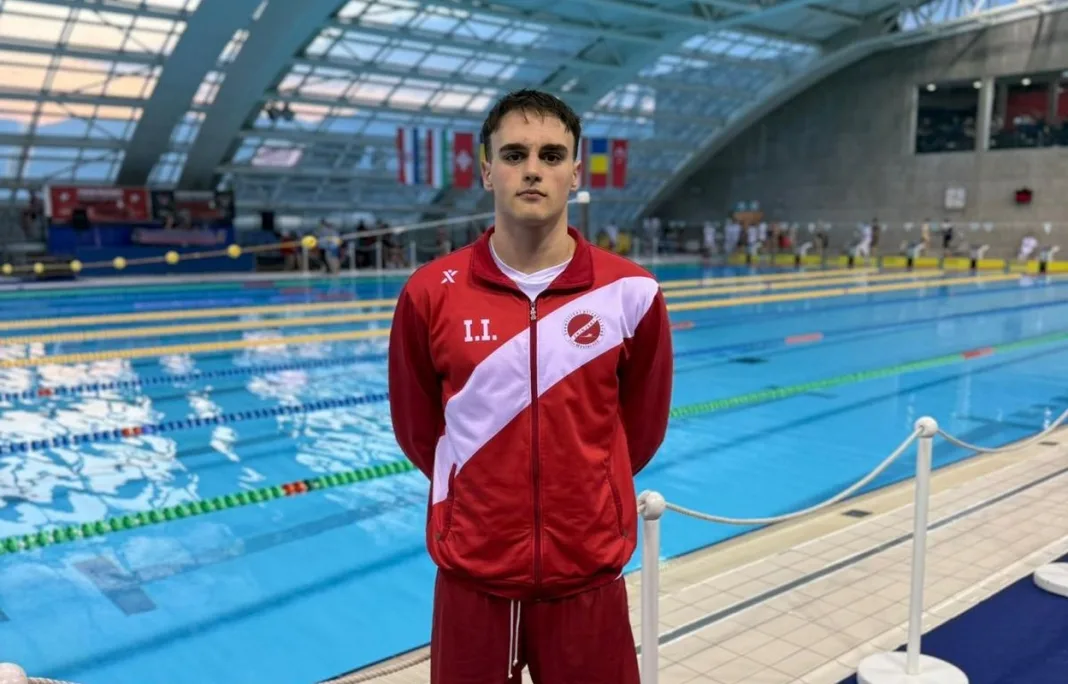 (FOTO) Uspješan vikend iza SPK Zrinjski: Ivan Ivanković nastupio na međunarodnom plivačkom mitingu u Rijeci, održan edukacijski seminar i panel rasprava u Mostaru