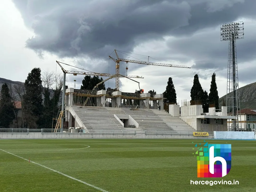 (FOTO) HŠK Zrinjski: Pogledajte kako sada izgleda nova tribina na stadionu pod Bijelim brijegom