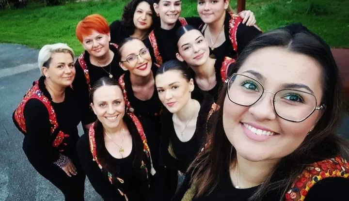 (VIDEO) Ženski vokalni ansambl Nene iz Bošnjaka u konkurenciji za Porin