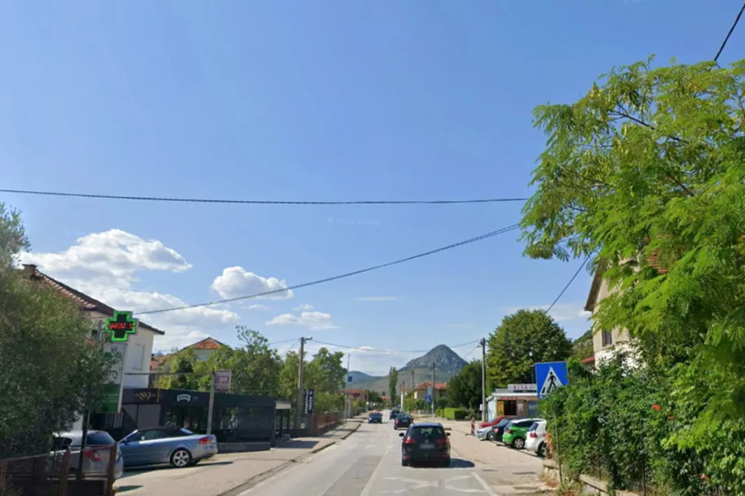 Prometna nesreća u Vitini kod Ljubuškog: sudarila se tri vozila, više osoba ozlijeđeno