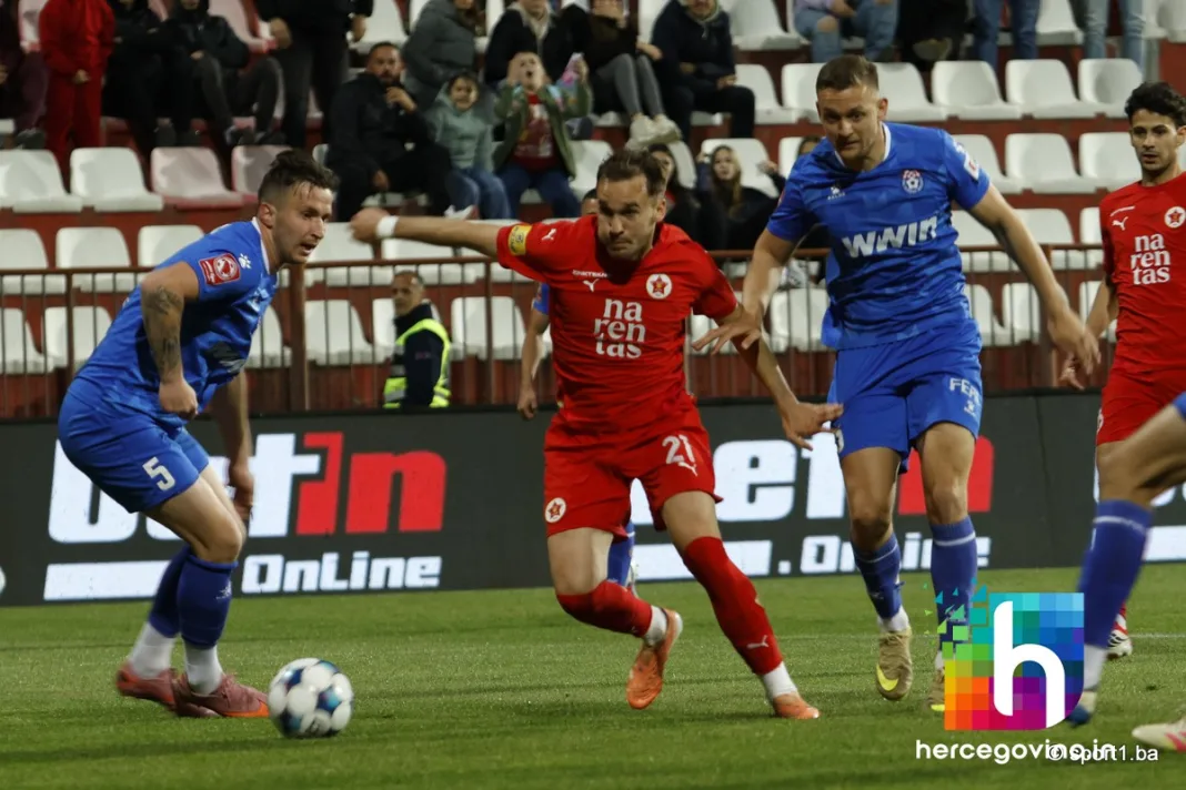 (FOTO) Novi poraz NK Širokog Brijega: Velež slavio 3:0