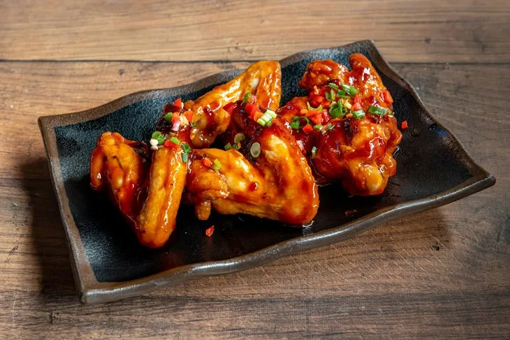 Pileća krilca u teriyaki umaku