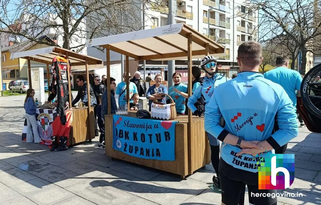 (FOTO) Županja: Preventivna akcija „Sigurno na dva kotača“ i podjela Uskrsnih pisanica