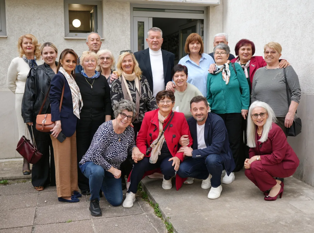 Uskršnji posjet gradonačelnika Kordića umirovljenicima u Mostaru