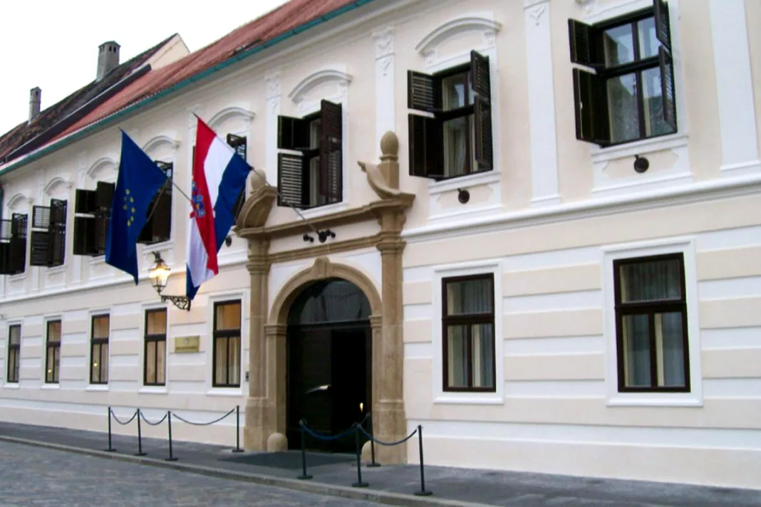 Objavljen javni poziv za projekte povratka Hrvata u BiH, evo tko može podnijeti prijavu i do kad je rok