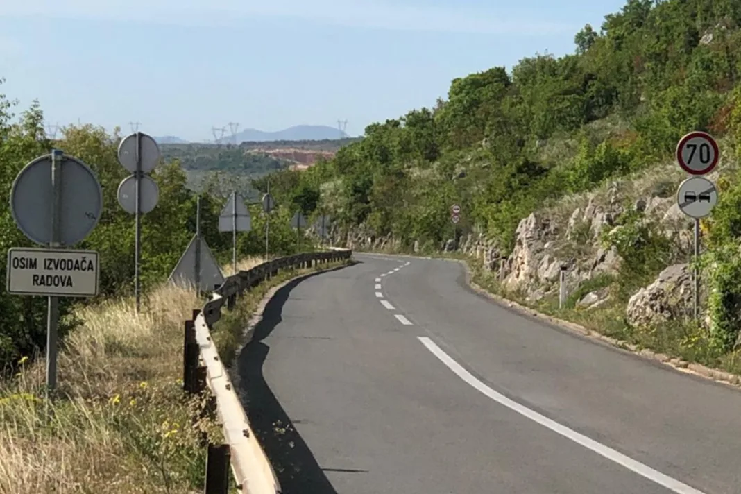 Zbog bizarnog razloga jedna od najprometnijih cesta u Hercegovini postaje sve opasnija