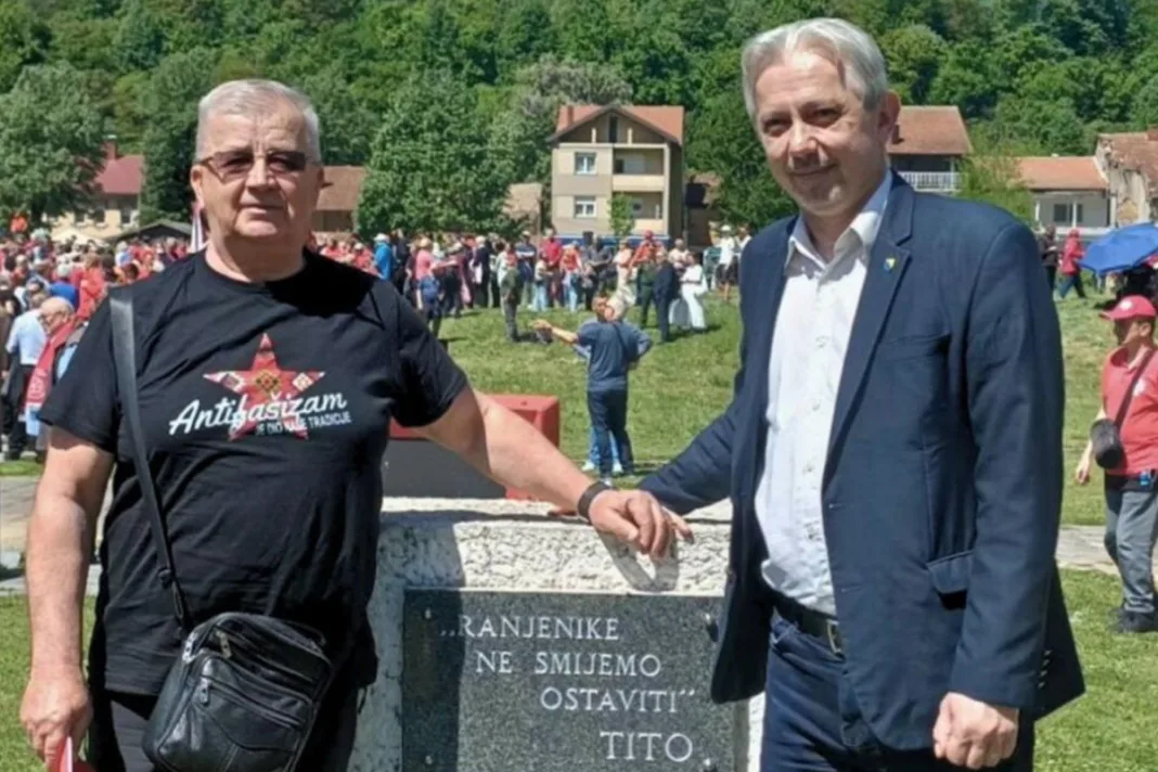 Slaven Kovačević vrijeđao i najavio: Reprezentaciju BiH ću bodriti obavijen zastavom s ljiljanima