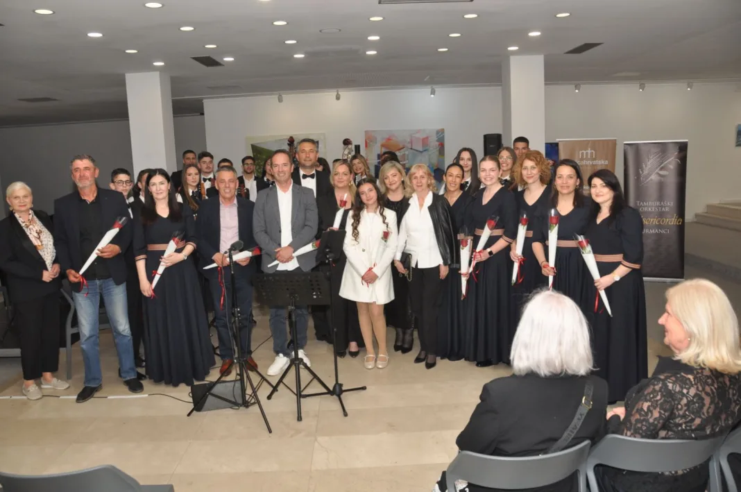 (FOTO) Glazbena večer za pamćenje:  ‘Tamo gdje sam rođen’ – hommage Tomislavu Ivčiću