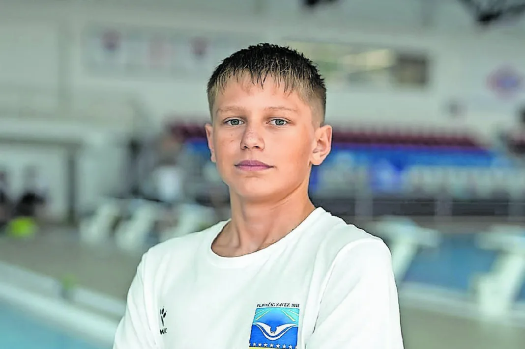 Plivač Zrinjskog Jan Kovač s impresivnim rezultatima uspješno se bavi i glazbom
