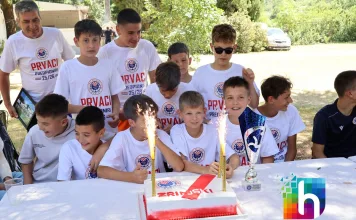 (FOTO) HŠK Zrinjski: Pogledajte kako su mladi Plemići proslavili naslov prvaka
