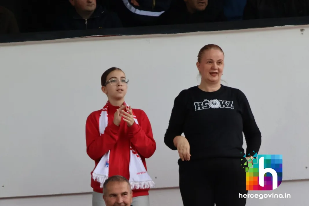 (FOTO) Pogledajte kako je bilo na tribinama za vrijeme utakmice HŠK Zrinjski-HŠK Posušje