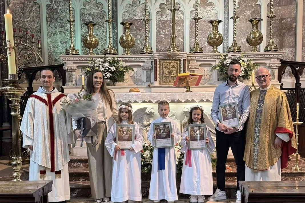 Proslavljena prva pričest u najmlađoj hrvatskoj misiji u svijetu: Jedan trenutak rasplakao sve župljane