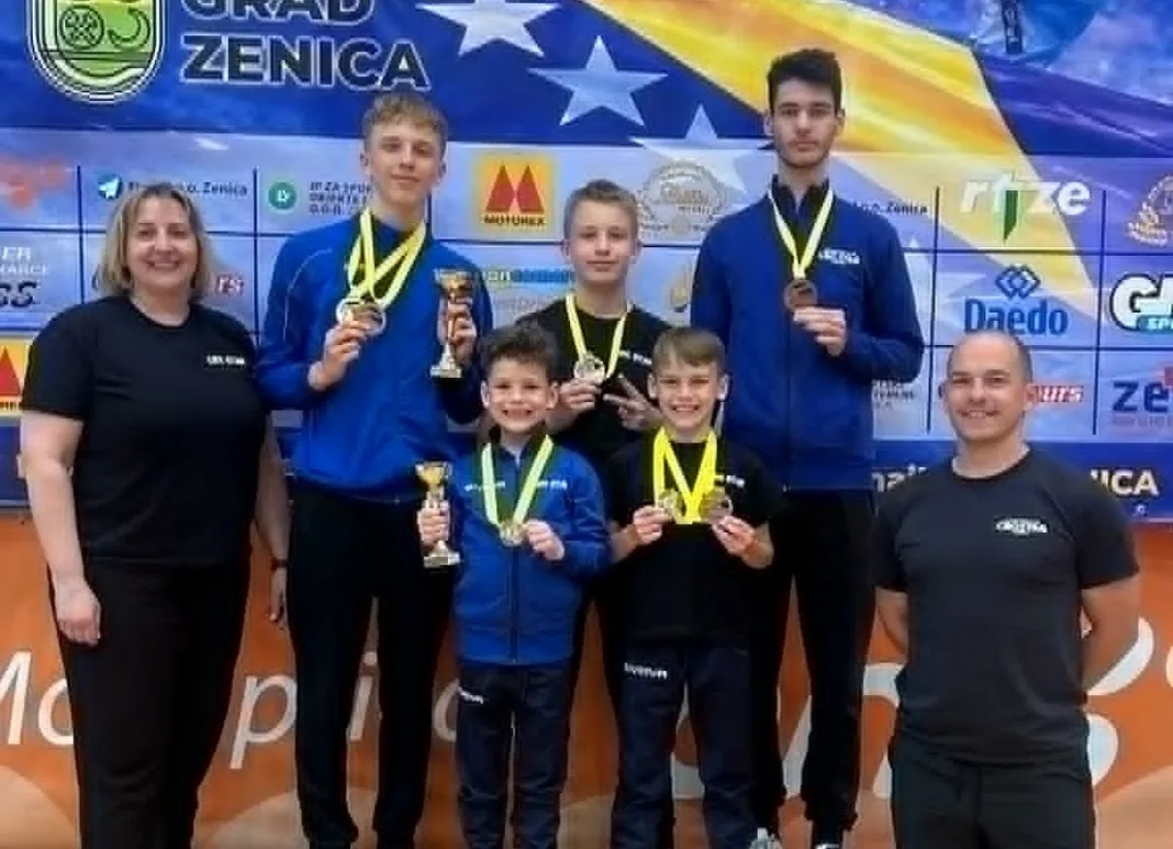 (FOTO) 6 natjecatelja Cro Stara osvojilo 9 medalja (čak 5 zlata) na Prvenstvu FBiH
