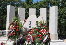 Novi spomenik za pet ljubuških branitelja poginulih u Krivodolu