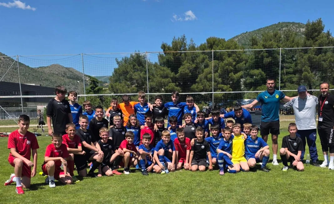 (FOTO) Završen veliki međunarodni turnir Tiki-Taka 2026: Pobjednici Vojvodina i Radnik