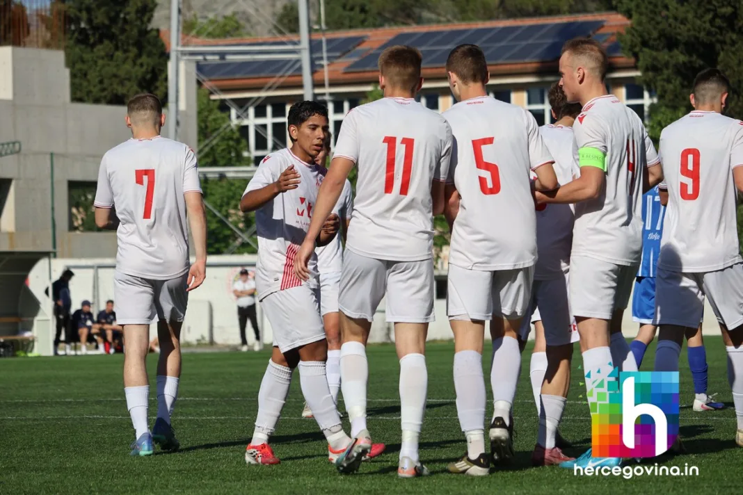(FOTO) Juniori HŠK Zrinjski svladali Igman 2:0 i došli na korak od naslova prvaka