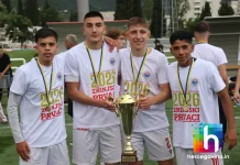 (FOTO) HŠK Zrinjski: Mladi Plemići s pokalom nogometnih prvaka BiH