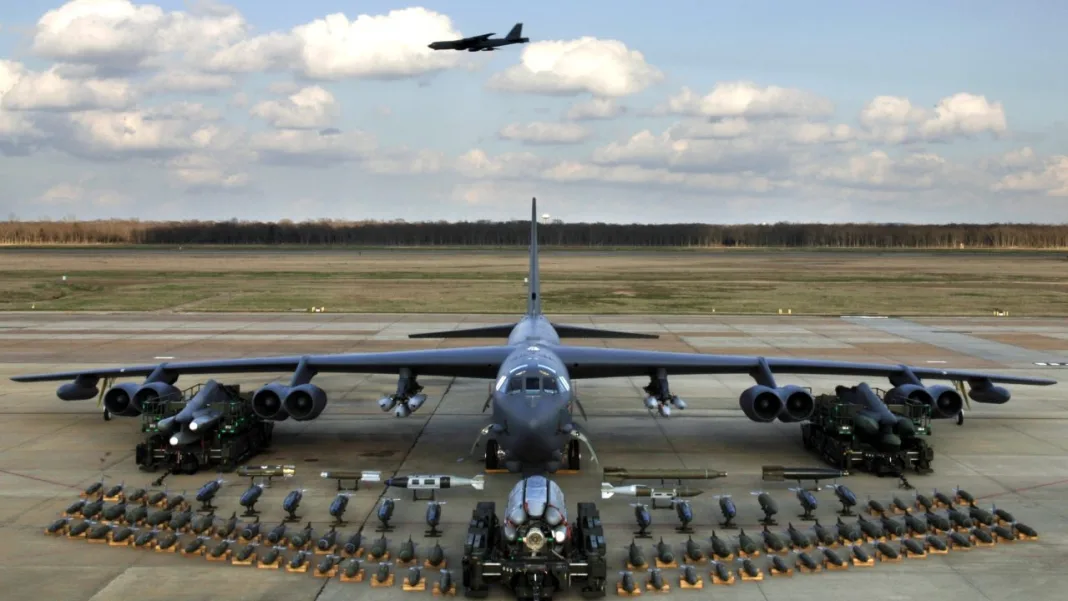 (VIDEO) Srušio se B-52