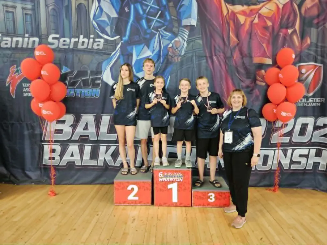 (FOTO)  CroStar se vraća s 3 medalje s Balkanskog prvenstva i 2 prvaka Balkana