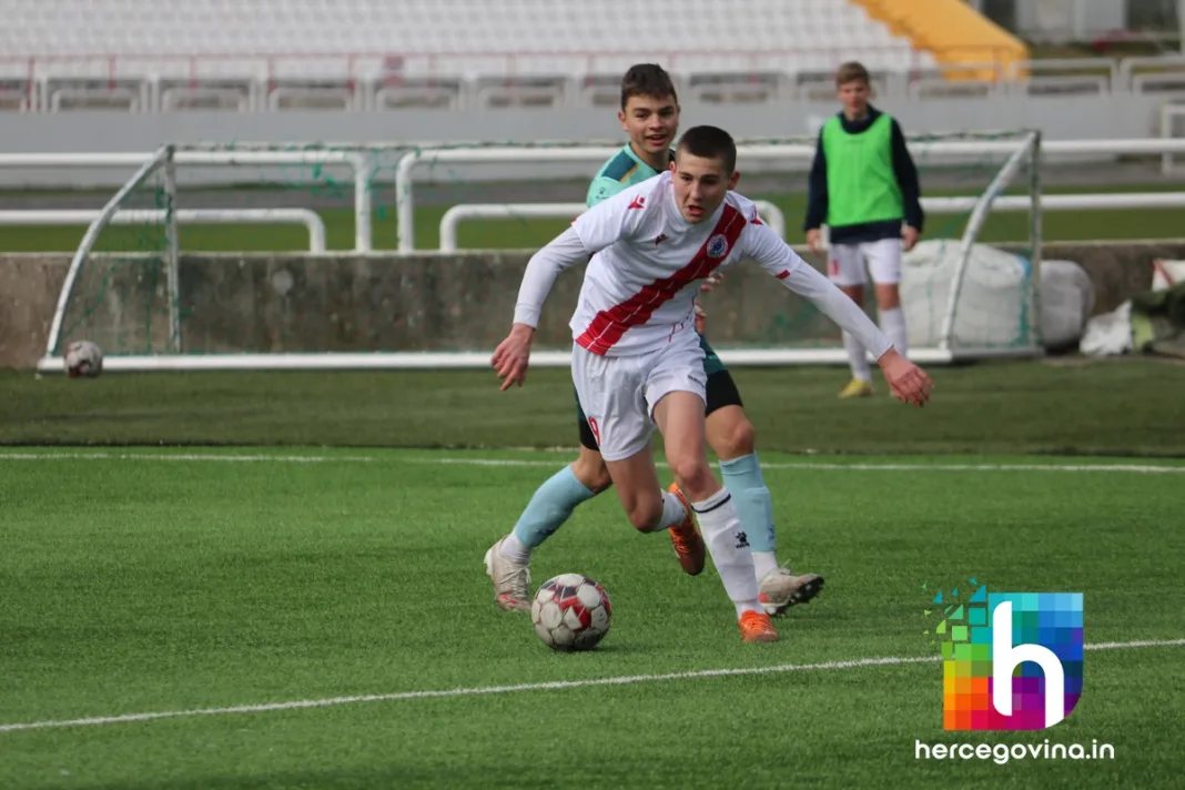 (FOTO) HŠK Zrinjski: Filip Šakota nije više član Plemića
