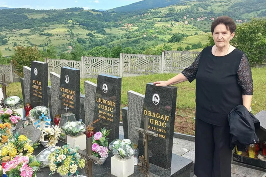 Srednjobosanska heroina Anica: ‘Gledala sam kako mi ubijaju muža i trojicu sinova, tražim samo istinu i pravdu’