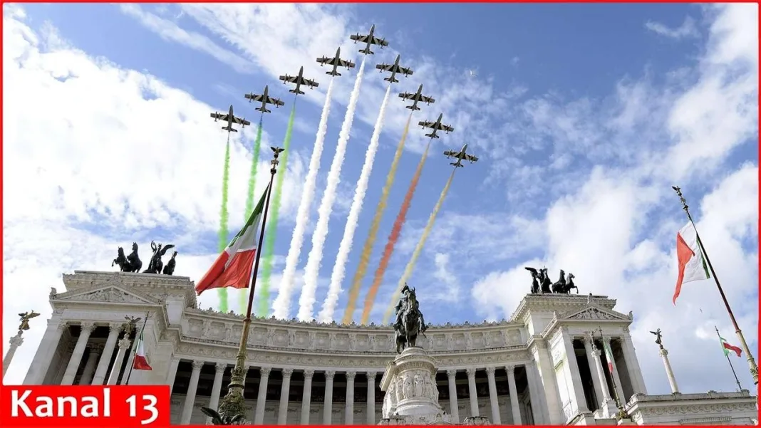 (VIDEO) Italija je u proslavila 80. obljetnicu osnutka republike vojnom paradom kroz središte glavnog grada Rima
