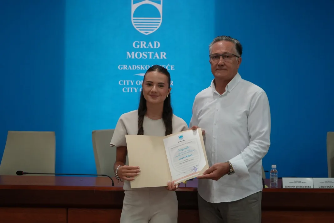 Ljupka Raguž učenica generacije Treće osnovne škole Mostar