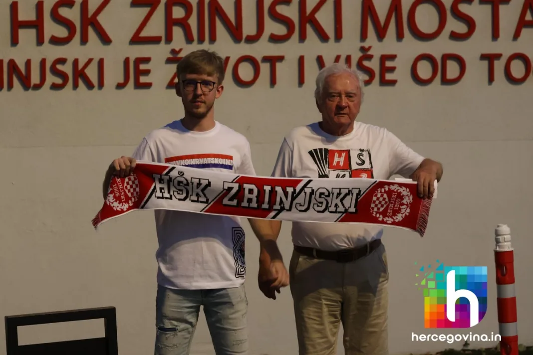 (FOTO) HŠK Zrinjski: Dida i unuk došli iz Splita da bi bili uz Plemiće