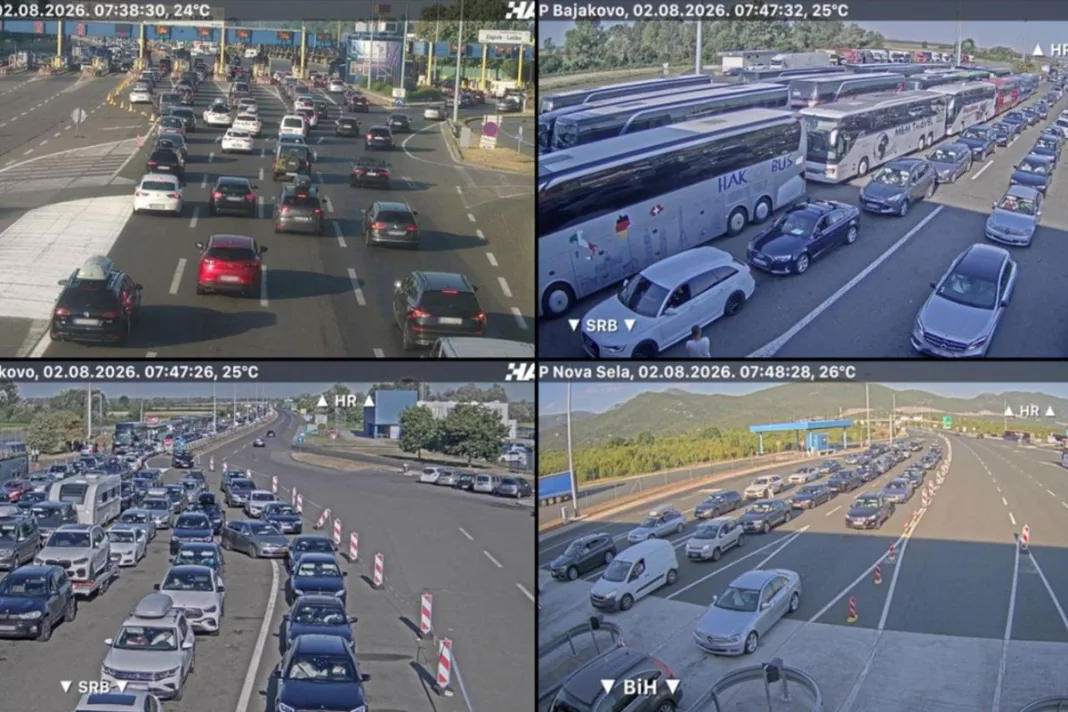 Kolone na autocestama, potpuni kolaps na jugu, na granici se čeka više od 10 sati