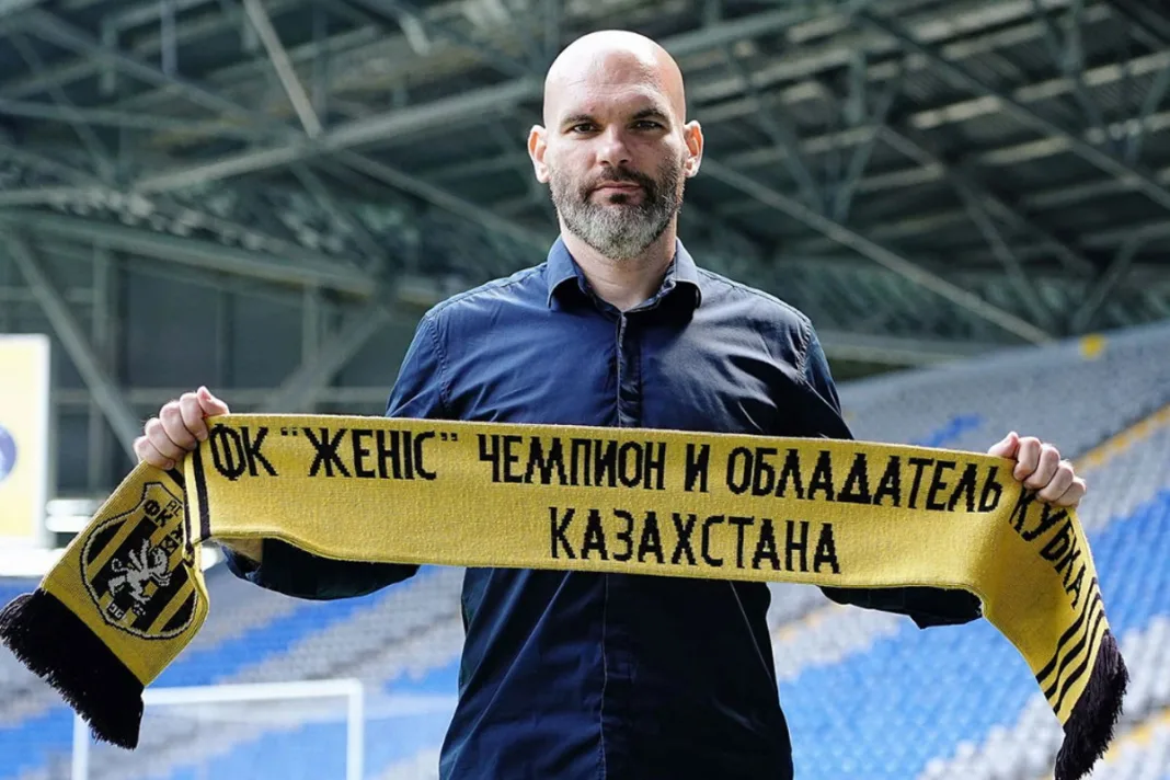 MOSTARAC KREĆE U NOVU NOGOMETNU AVANTURU: Vladimir Slišković preuzeo kazahstanski Zhenis, a odmah ga čeka – lider prvenstva!