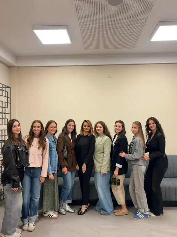 (FOTO) Humanitarni koncert klapa u Mostaru: Glazbom prikupljeno 4.786,60 KM za Kuću nade